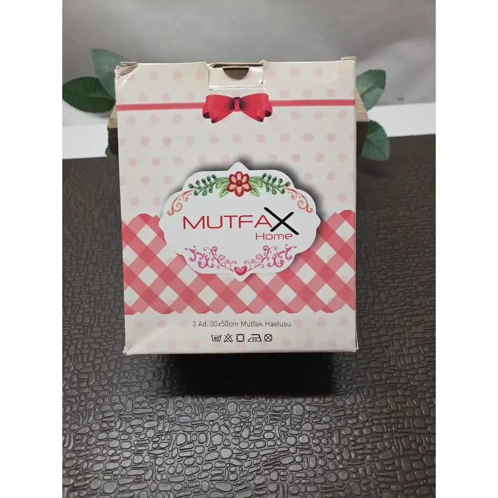 Mutfax Home 3-piece set of Decorative, Embroidered Hand Towel Set In White
